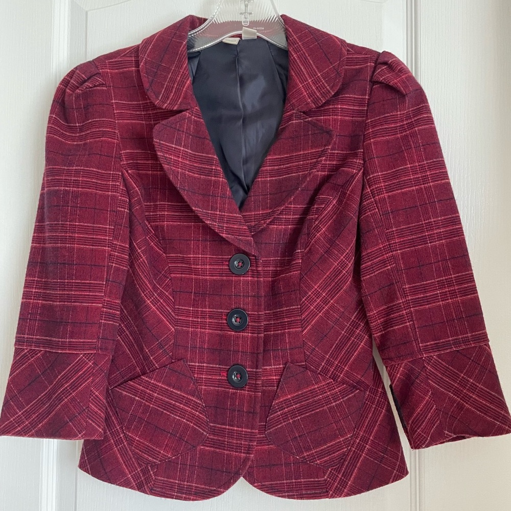 Cropped sleeve burgundy / fuschia and navy plaid blazer jacket. Size XS.